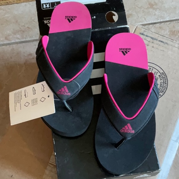 adidas calo 5 flip flops